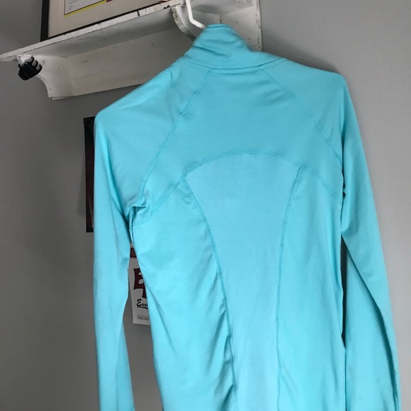 1/2 zip! - Picture 4 of 4